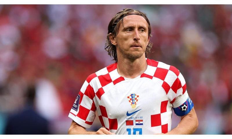 Lão tướng Luka Modric - cầu thủ vĩ đại nhất của bóng đá Croatia